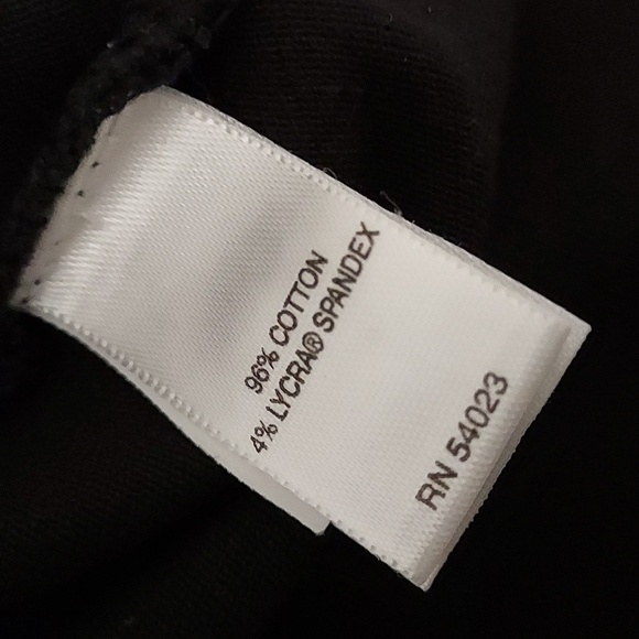 Banana Republic black polo shirt - Picture 4 of 6